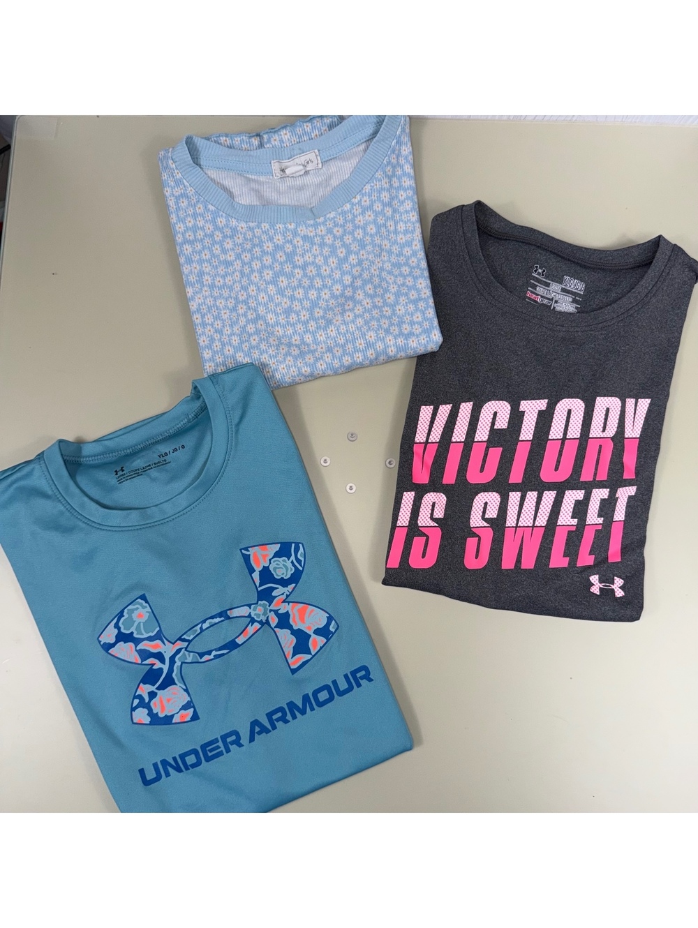 Girls 10/12 Under Armour Tops Lot Floral Athletic 3 Pc